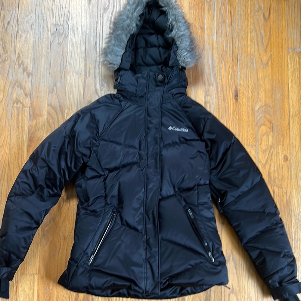 Columbia Omni Heat Black Jacket with Faux Fur Trim